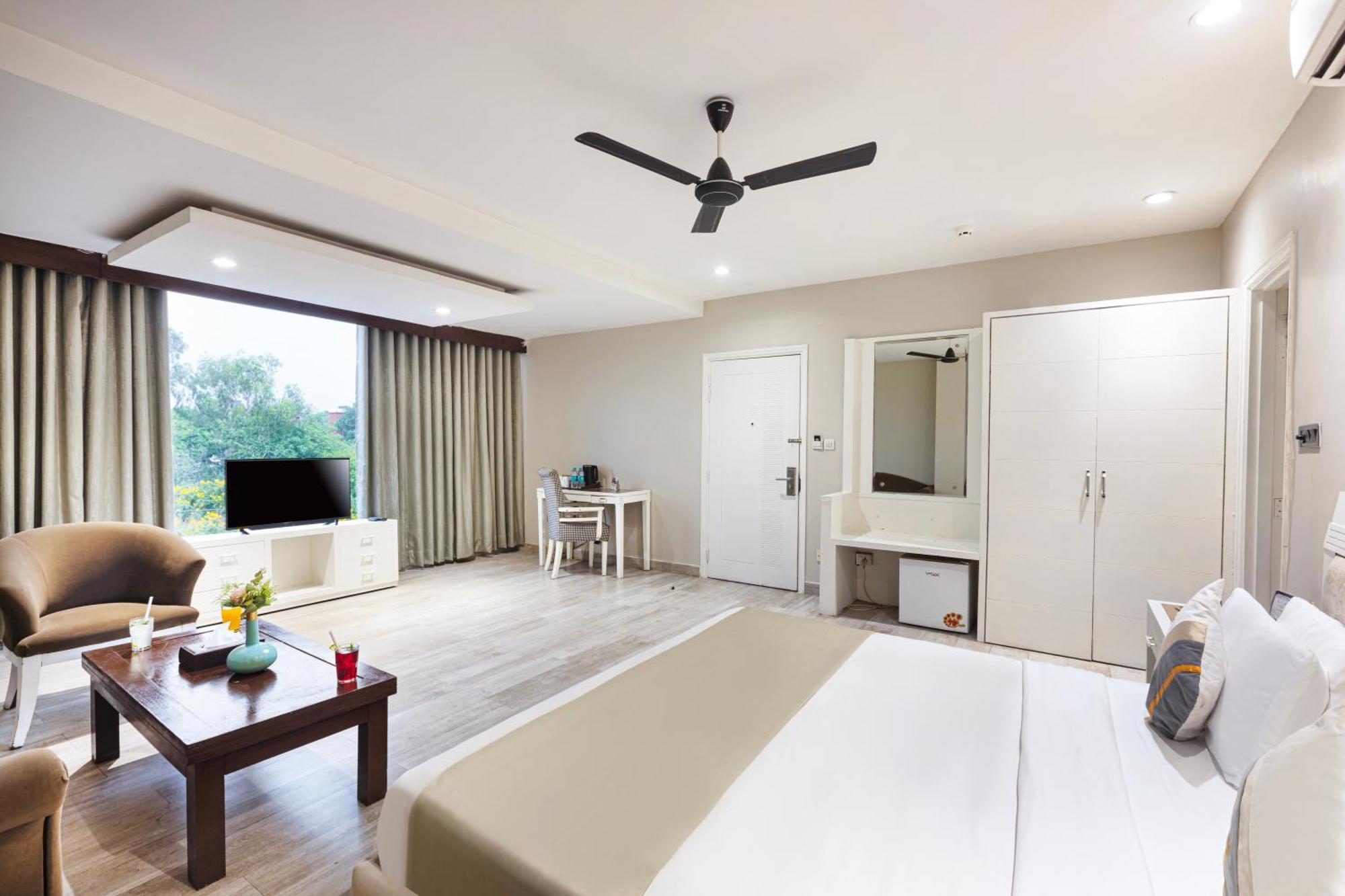 Hotel Skon Boutique By Orion New Delhi