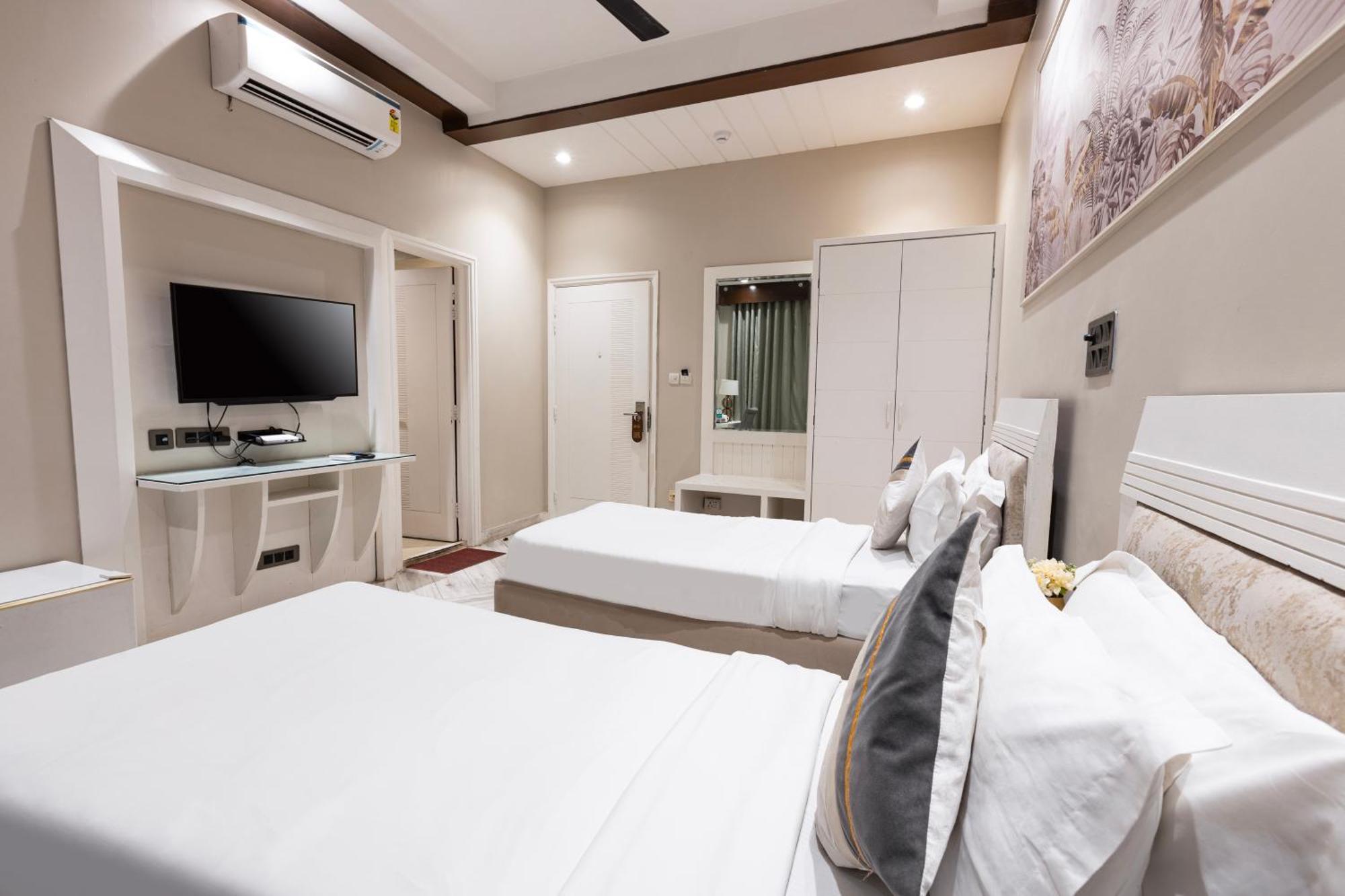 Skon Boutique By Orion 3* New Delhi